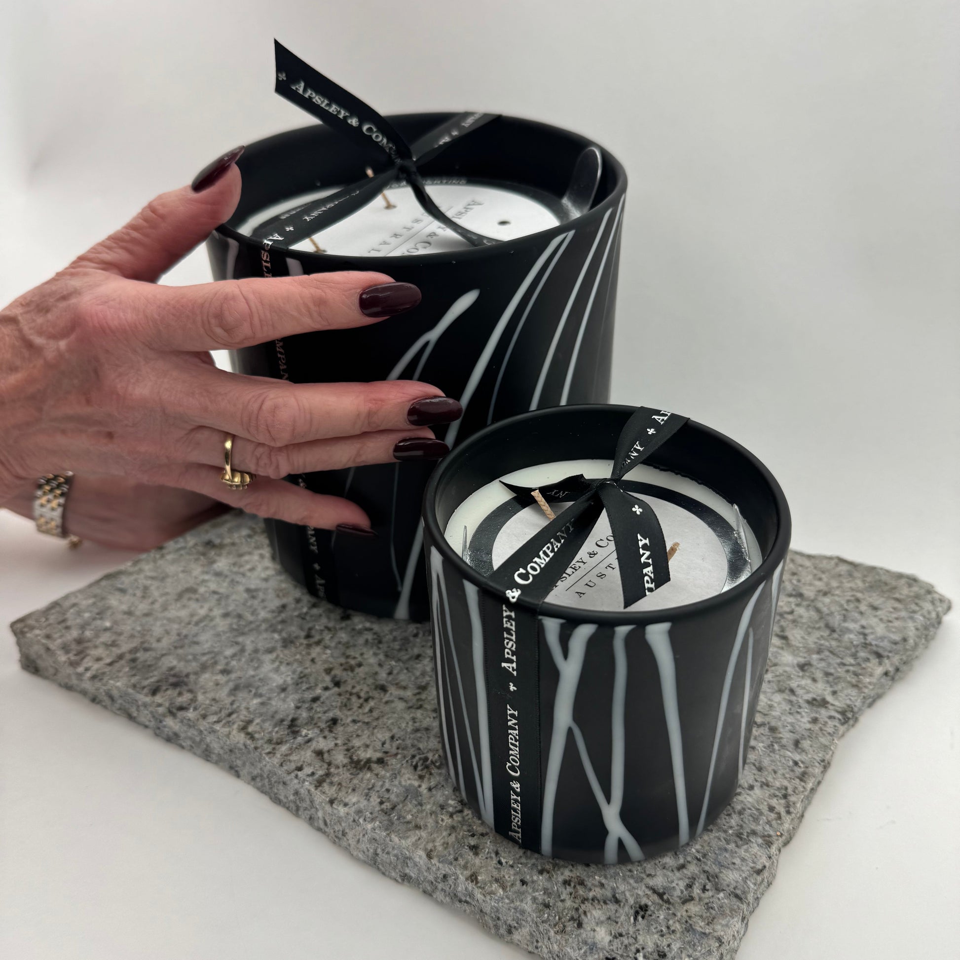 Sketch - Ink 1.7kg Splendid Candle