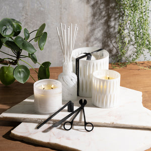 Glimpse Luxury Candle 1.7k & 440g Blanc. Reykjavik 440g Luxury Candle & Room Diffuser