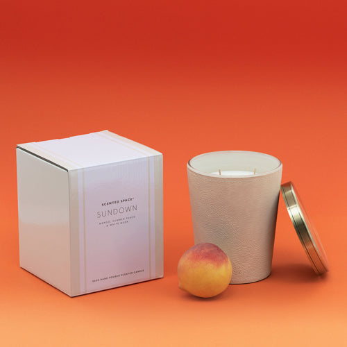 Sundown 900g Leather Candle